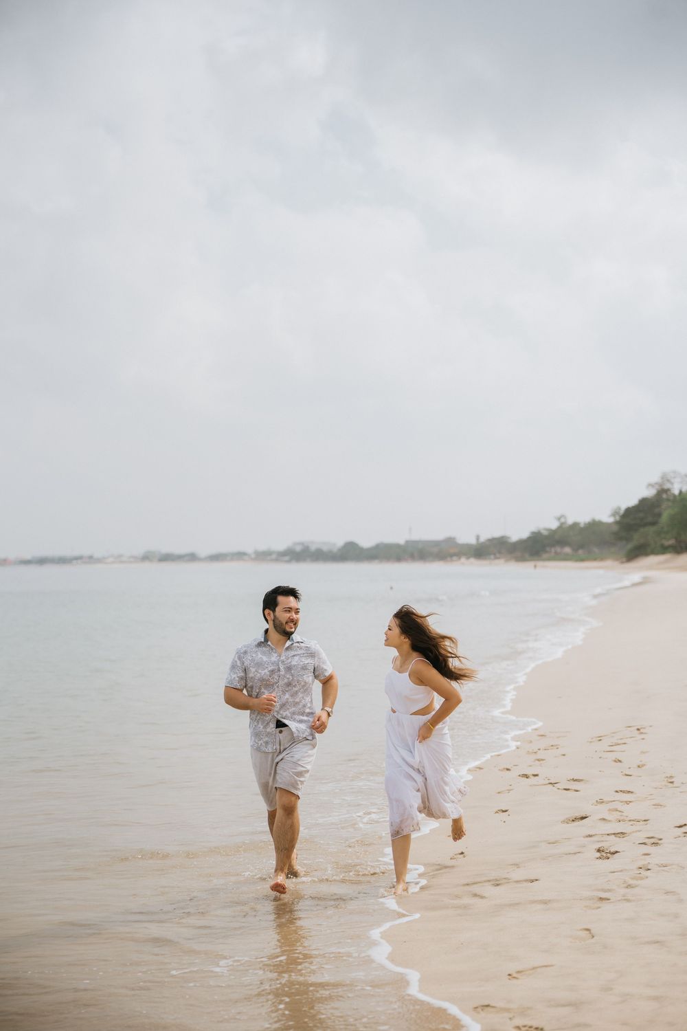 Bali couple photography services at Jimbaran beach