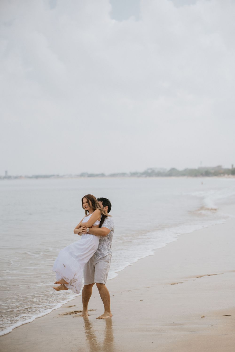 Bali couple photography services at Jimbaran beach
