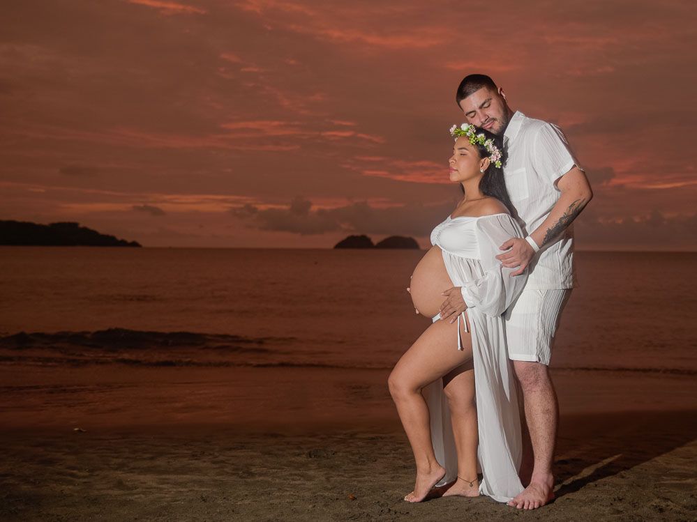 Maternity photoshoot, Guanacaste, Costa Rica