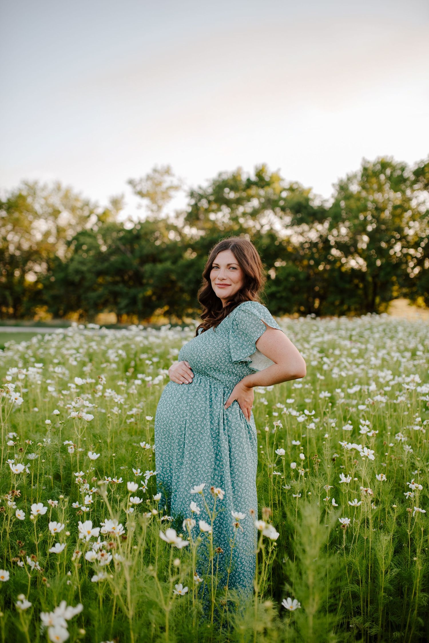 Flower field maternity session in Wichita Kansas by Jessica Nadine Photography