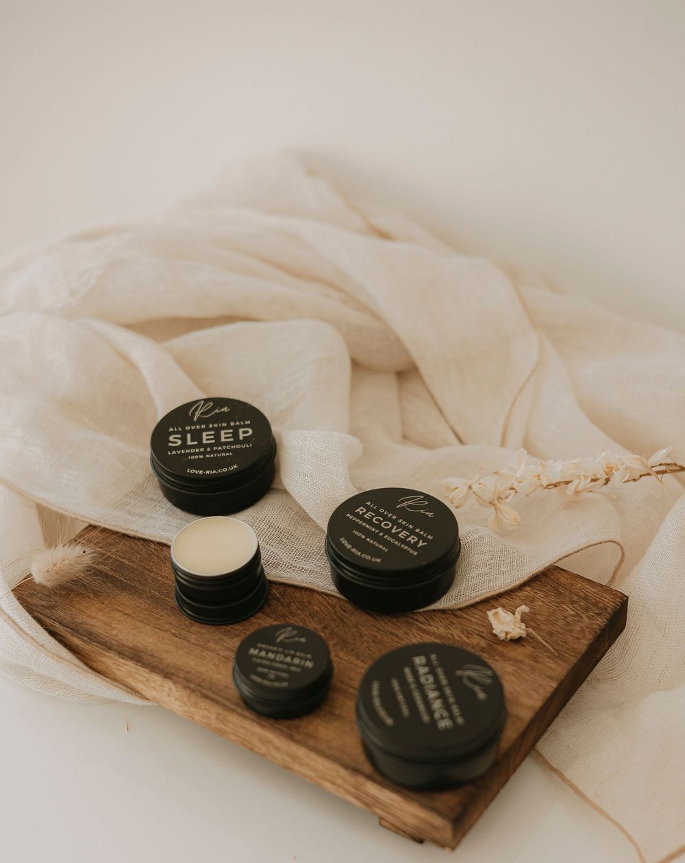 A image of products from loveria.com
