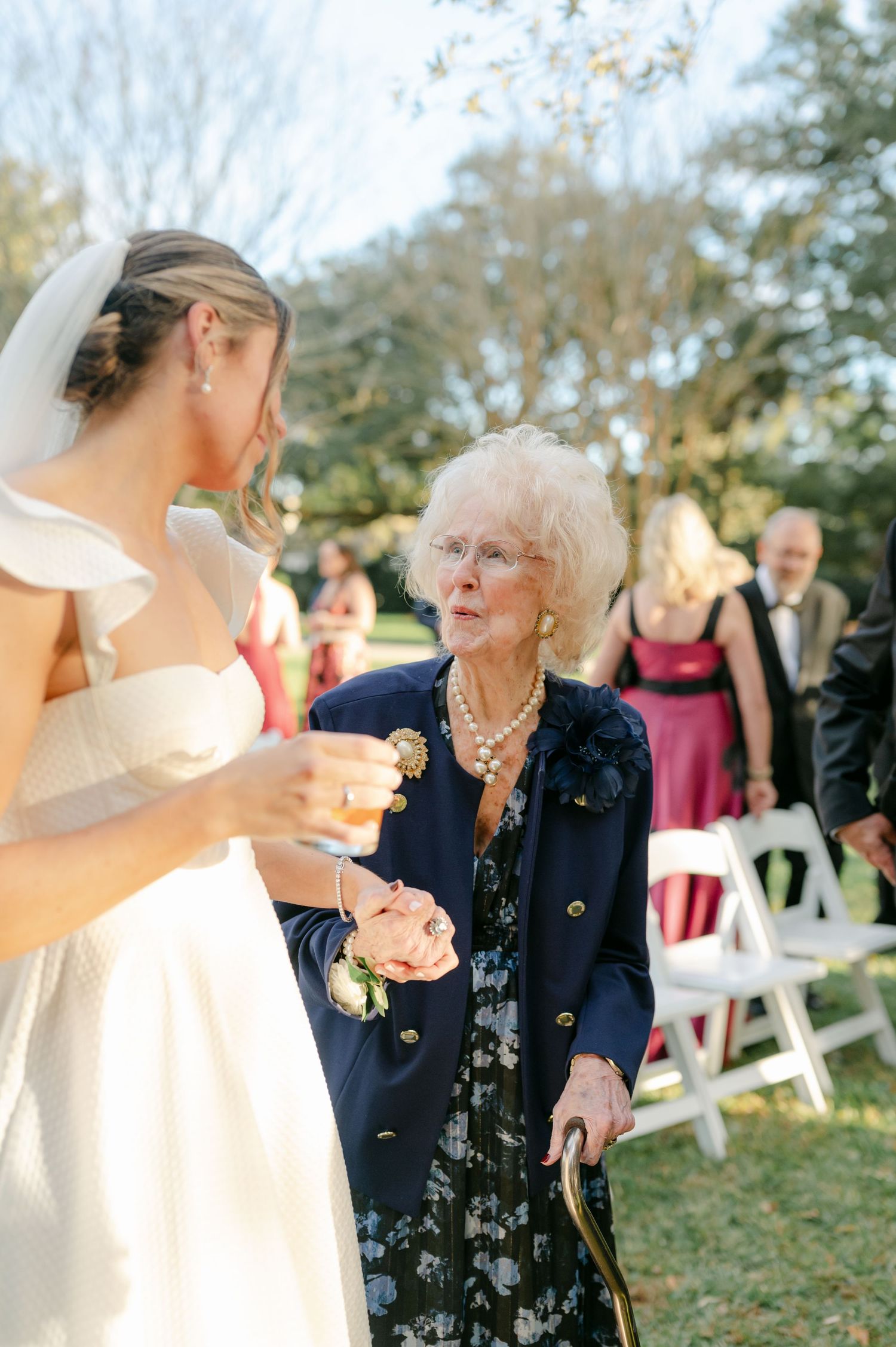 Lowndes Grove wedding photography captured by candid, timeless Charleston wedding photographer, Allison Hanson Photography