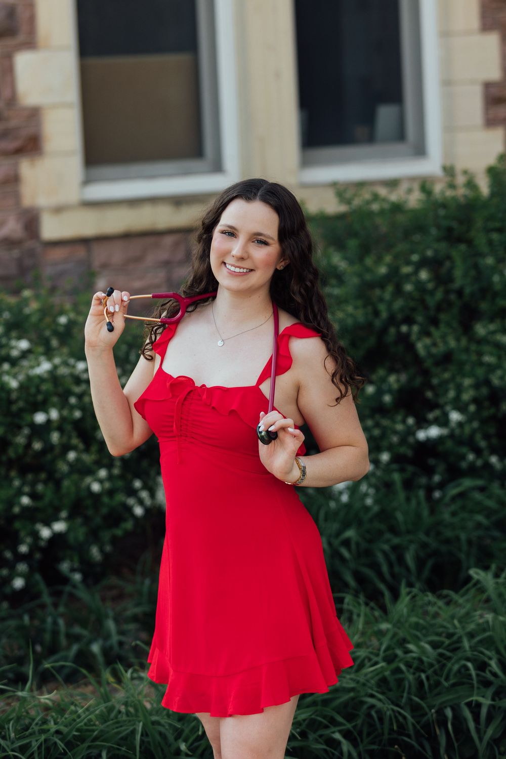 College Grad Photo Session, University of South Dakota USD, Vermillion, SD, South Dakota Photographer, Grad Photos Photographer Sioux Falls