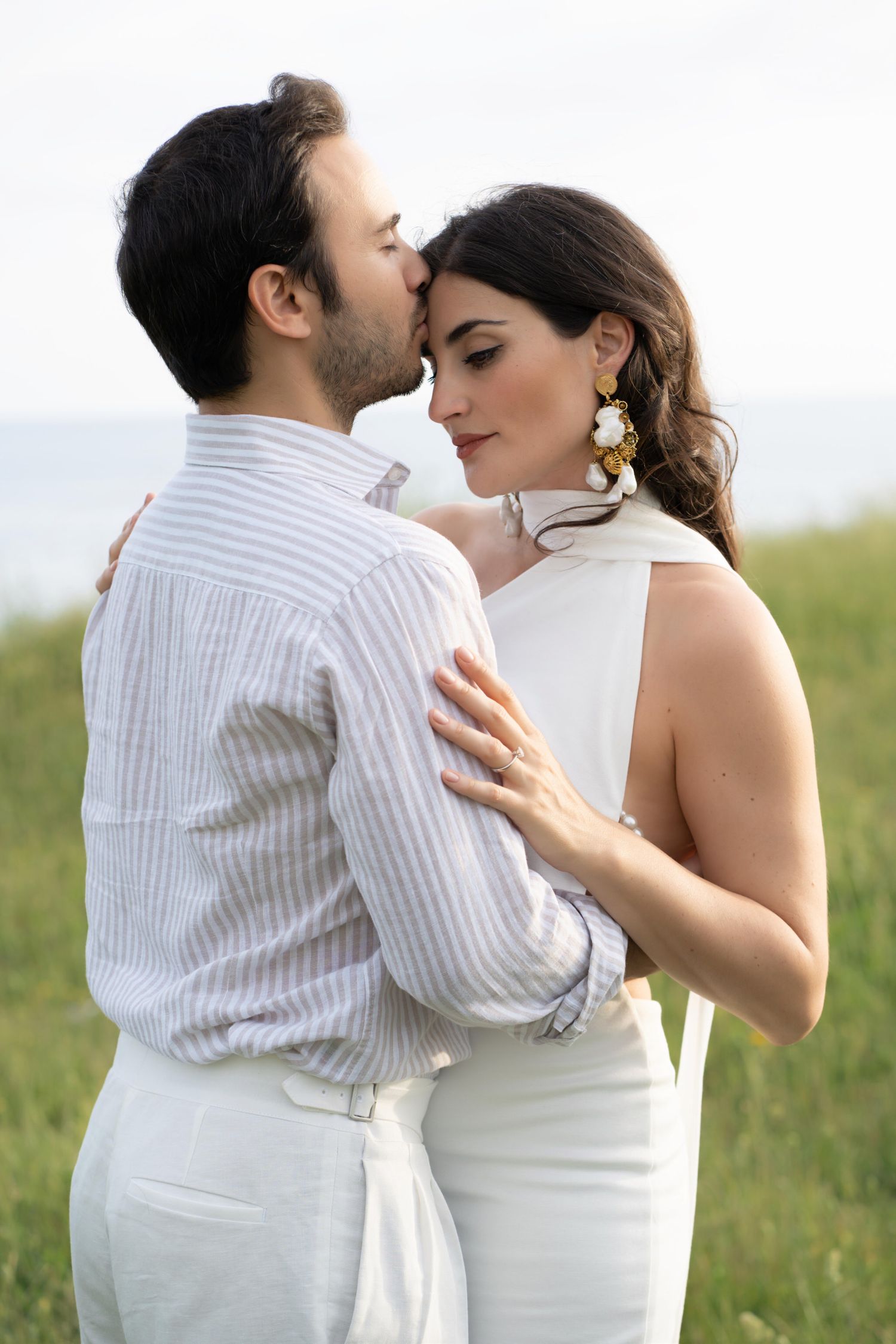 Emotional wedding photography for destination weddings in Italy