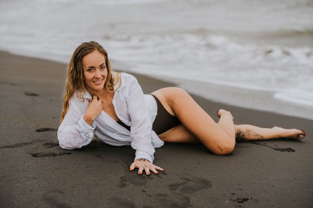 Solo lifestyle photography in Bali at Menenging Beach
