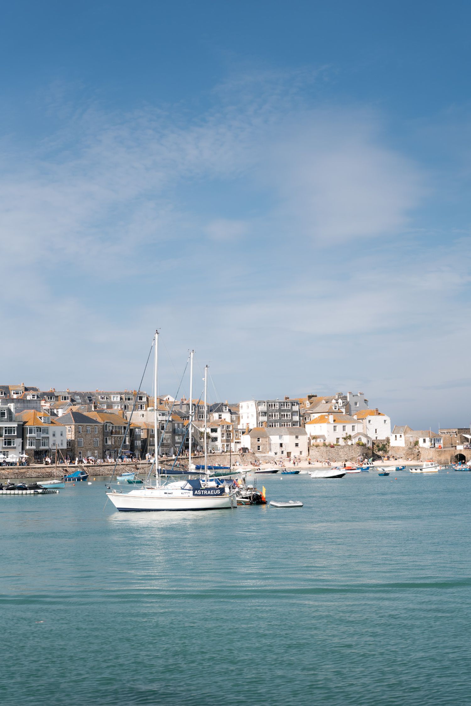 port de saint-yves dans les cornouailles en angleterre