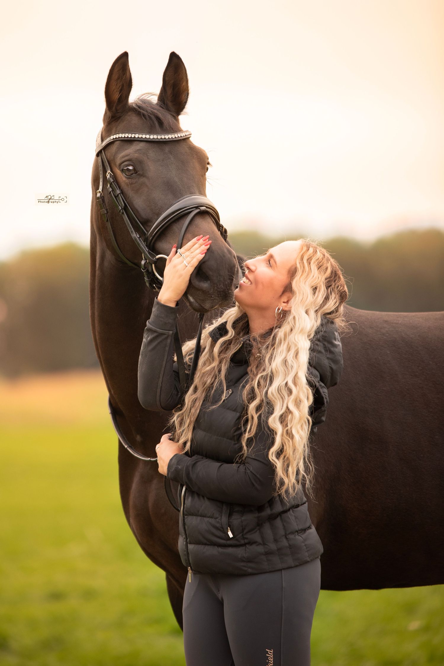 Romantische fotoshoot door paardenfotograaf in Gelderland