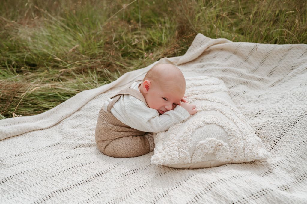 Melissa Stuer Photography Moederschapsfotograaf Moerbeke Oost-Vlaanderen baby
newborn baby jongen pasgeborene newbornfotograaf