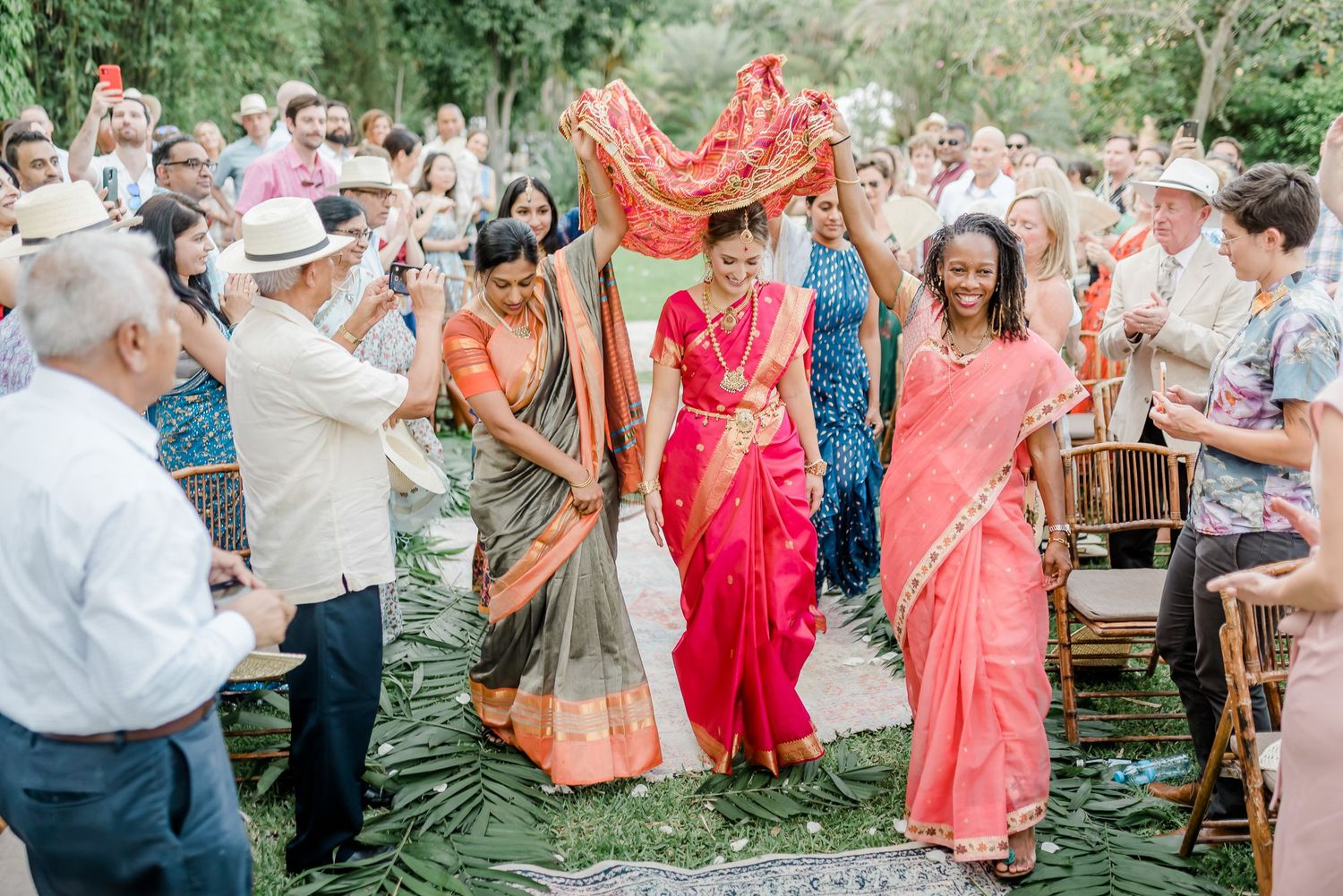 Candid hacienda wedding in Mérida Yucatán – authentic love story in Hacienda Sac Chich.