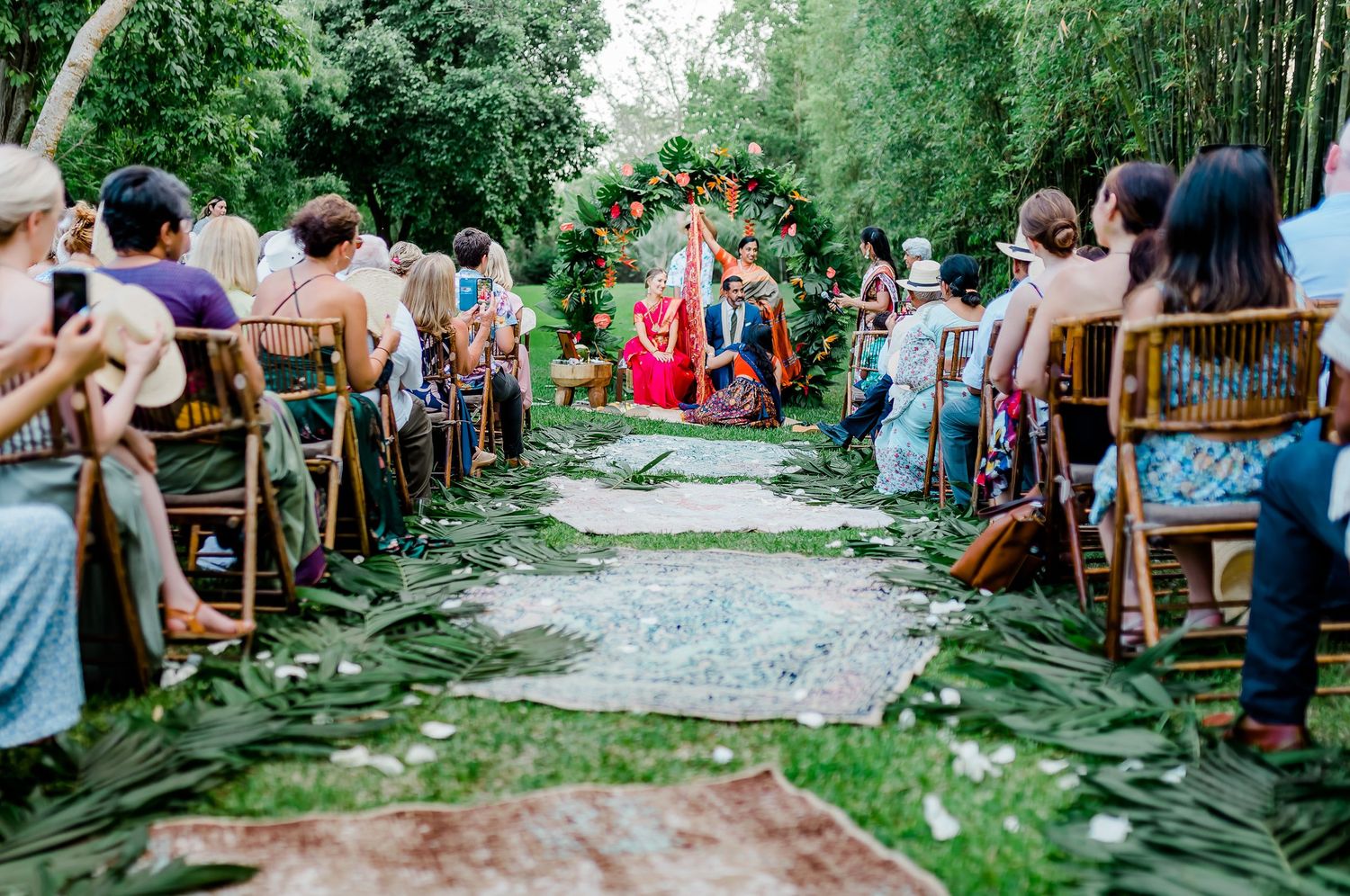 Candid hacienda wedding in Mérida Yucatán – authentic love story in Hacienda Sac Chich.