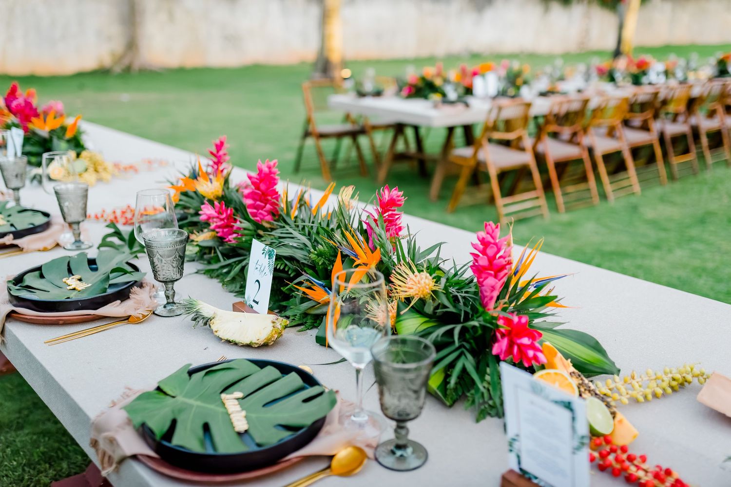 Candid hacienda wedding in Mérida Yucatán – authentic love story in Hacienda Sac Chich.