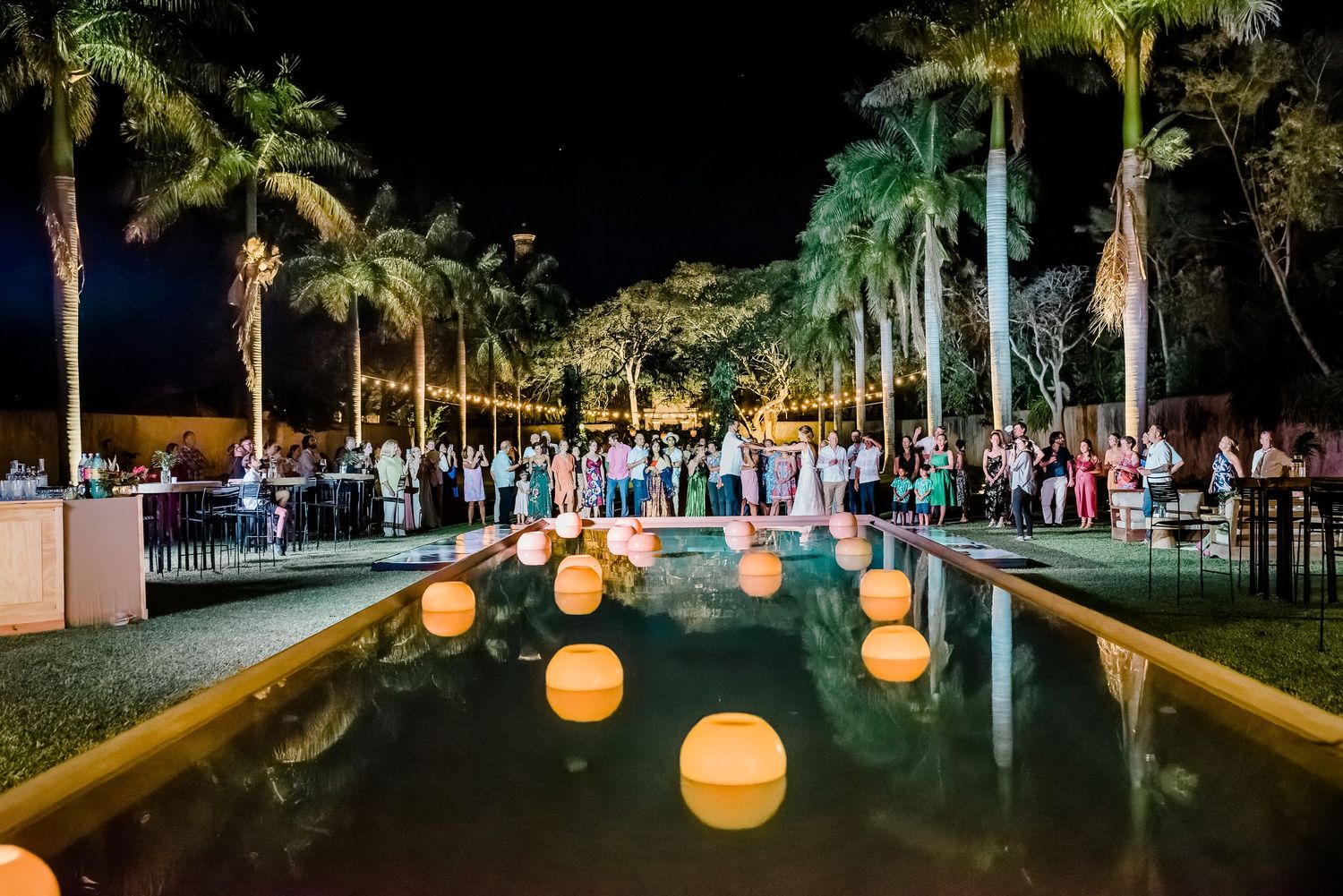 Candid hacienda wedding in Mérida Yucatán – authentic love story in Hacienda Sac Chich.
