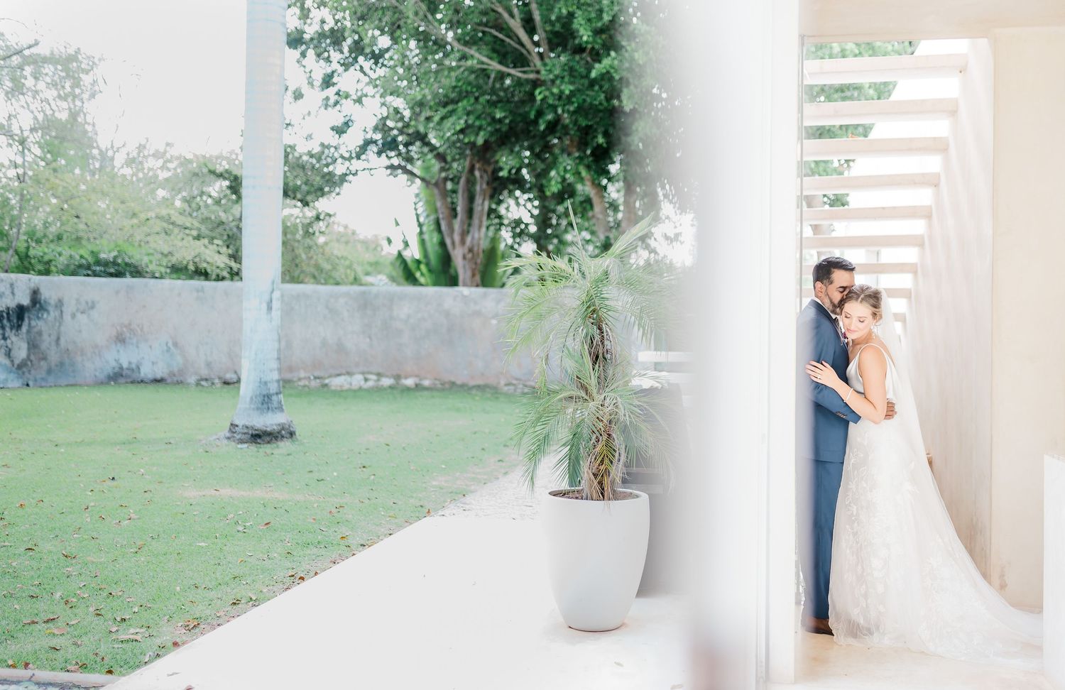Candid hacienda wedding in Mérida Yucatán – authentic love story in Hacienda Sac Chich.