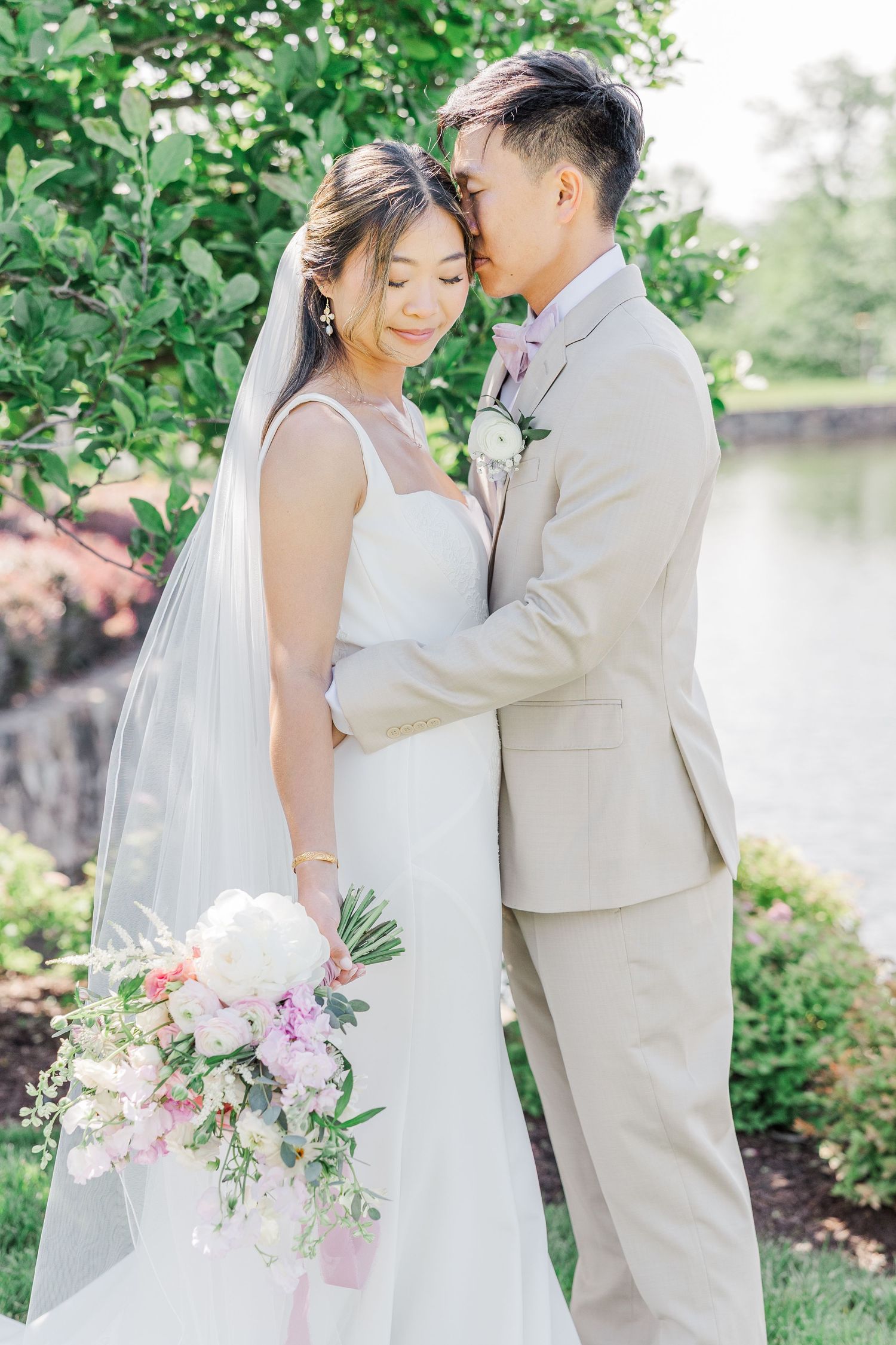 Dominion valley country club wedding pictures