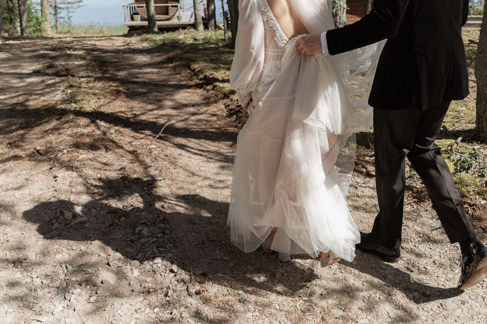 Documentary wedding photographer.