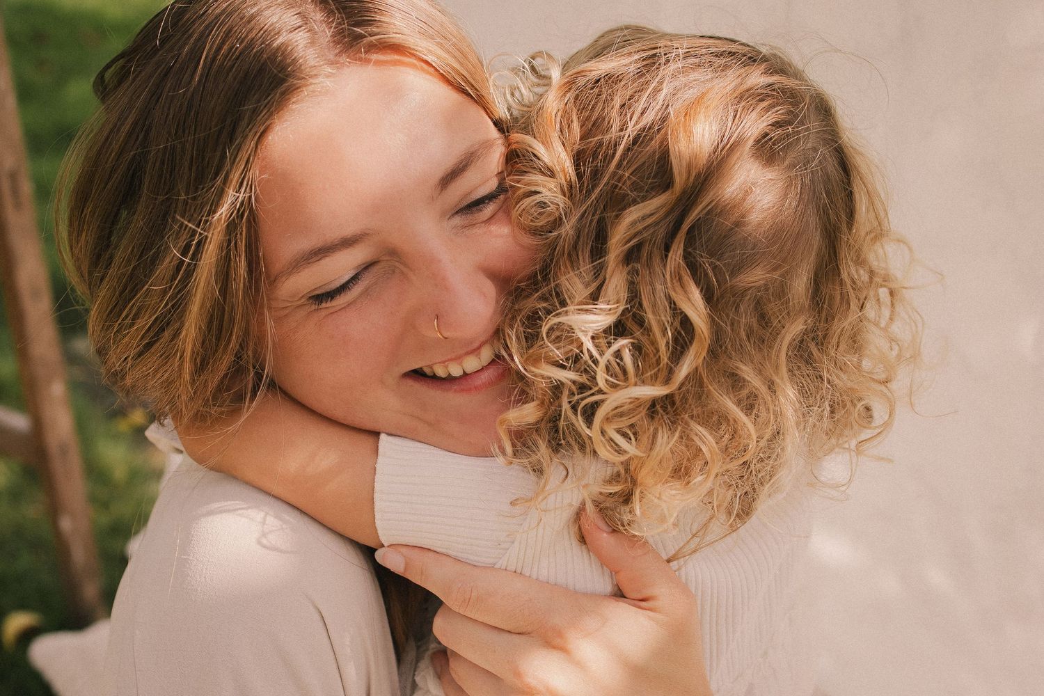 Mommy & Me moeder en kind fotoshoot moederdag fotoshoot idee herinneringen moeder kind fotograaf 
puur moeder-kind moment