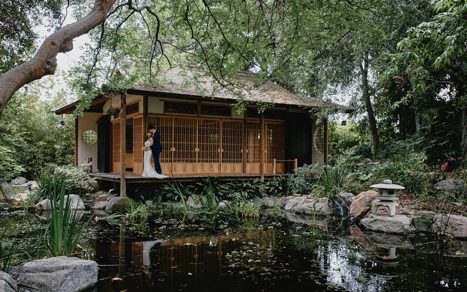 Pasadena Storrier-Stearns Japanese Garden wedding photo