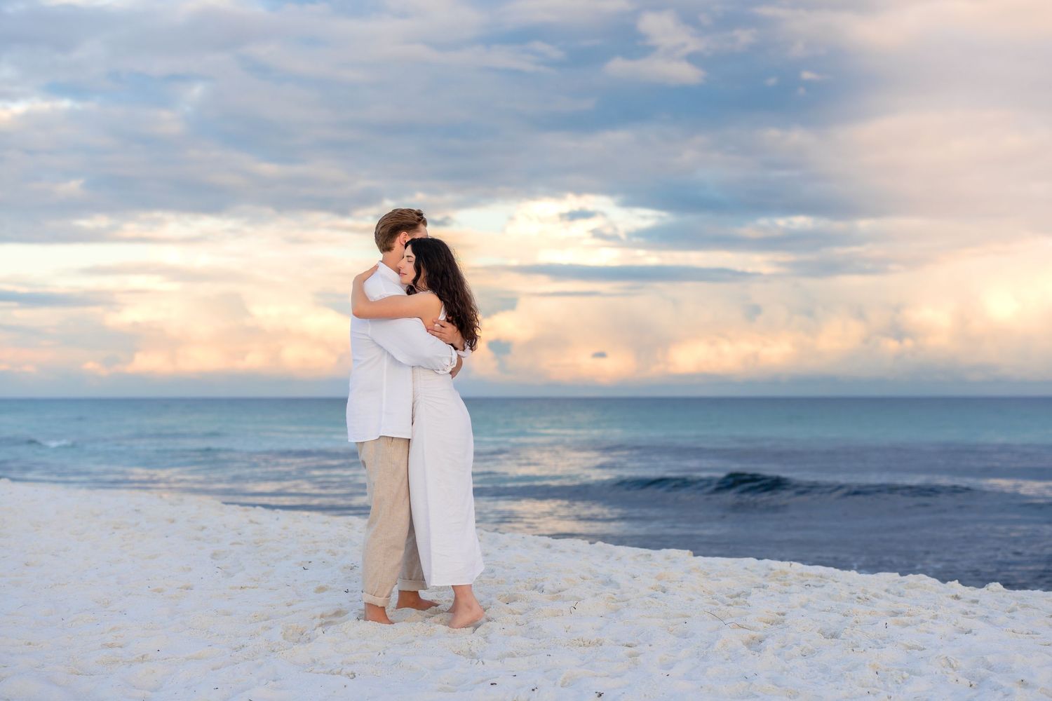 Sea Glass Photography of Navarre, Florida offers stunning lifestyle candids and traditional portraits for couples and proposals at beach.