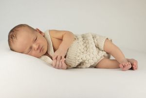 Newbornshooting München, Erding und Umgebung im Boho-Stil, Neugeborenenfotografie