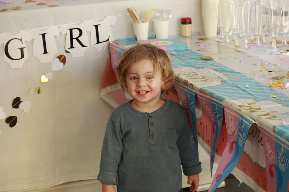 Photographie enfant gender reveal à Gap