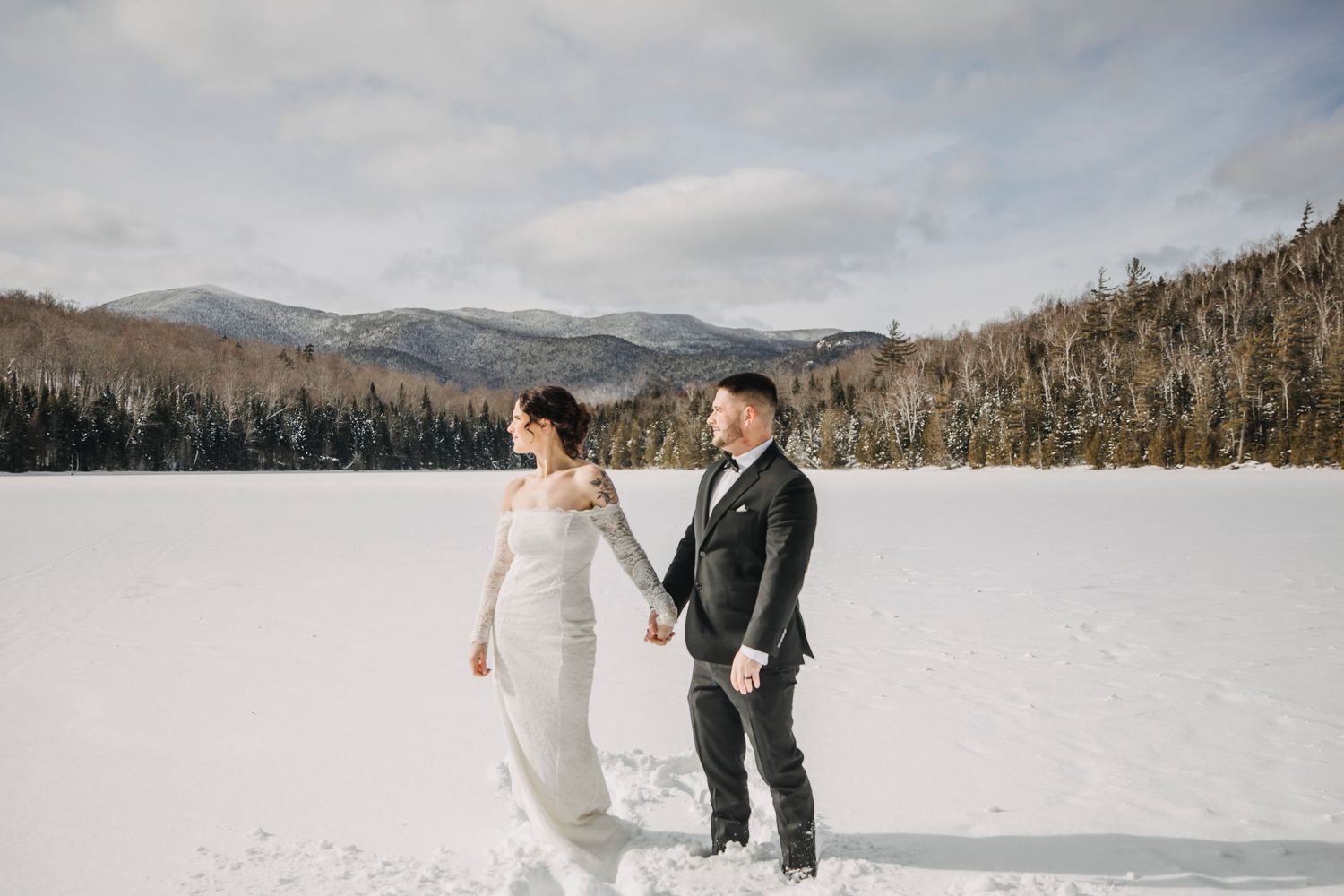 couple eloping in the adirondacks