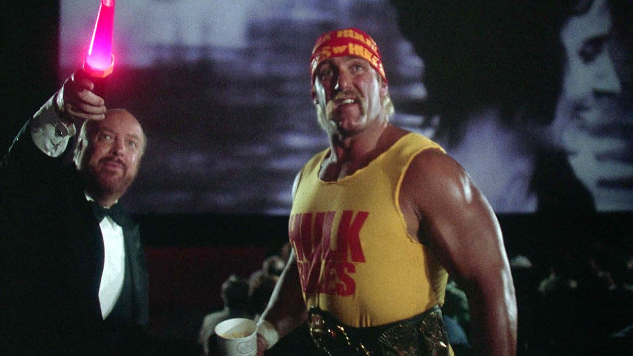 Paul Bartel and Hulk Hogan in Gremlins 2