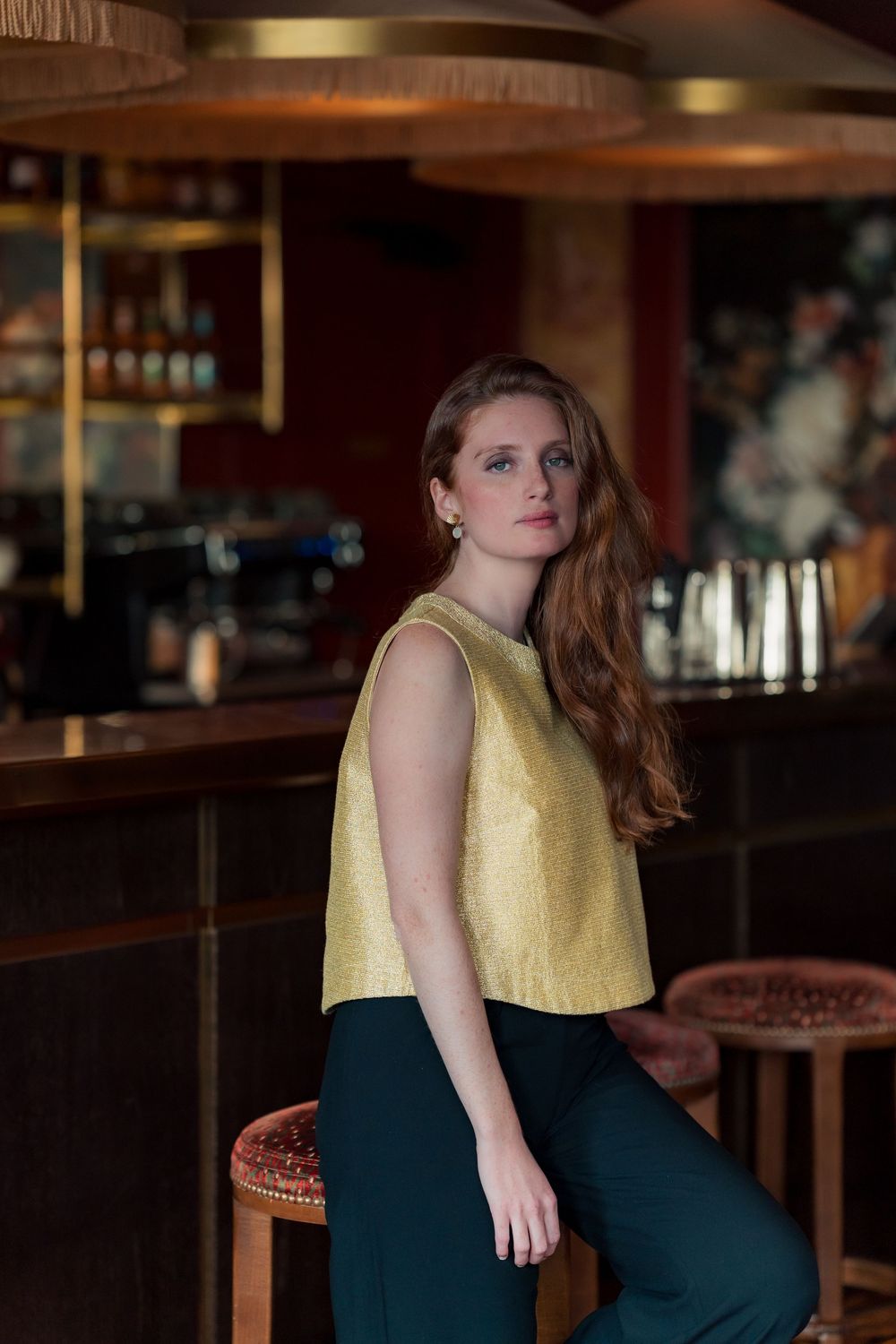 Shooting mode dans le bar d'un hôtel
