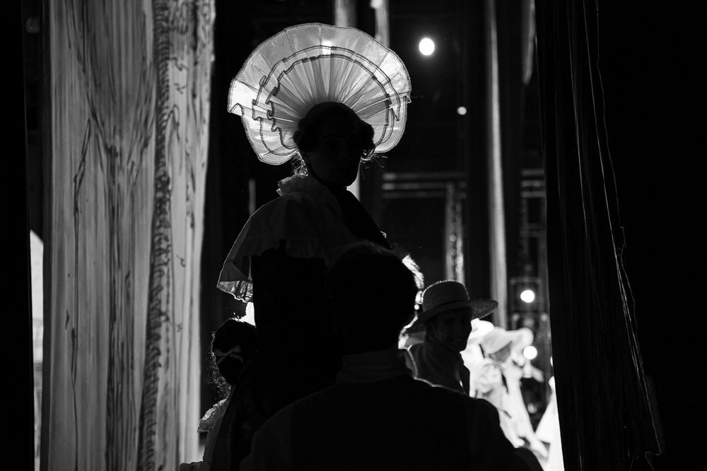 backstage photography, behind the scenes photography, dance backstage, theatre backstage photography, rehearsal photography, performing arts
