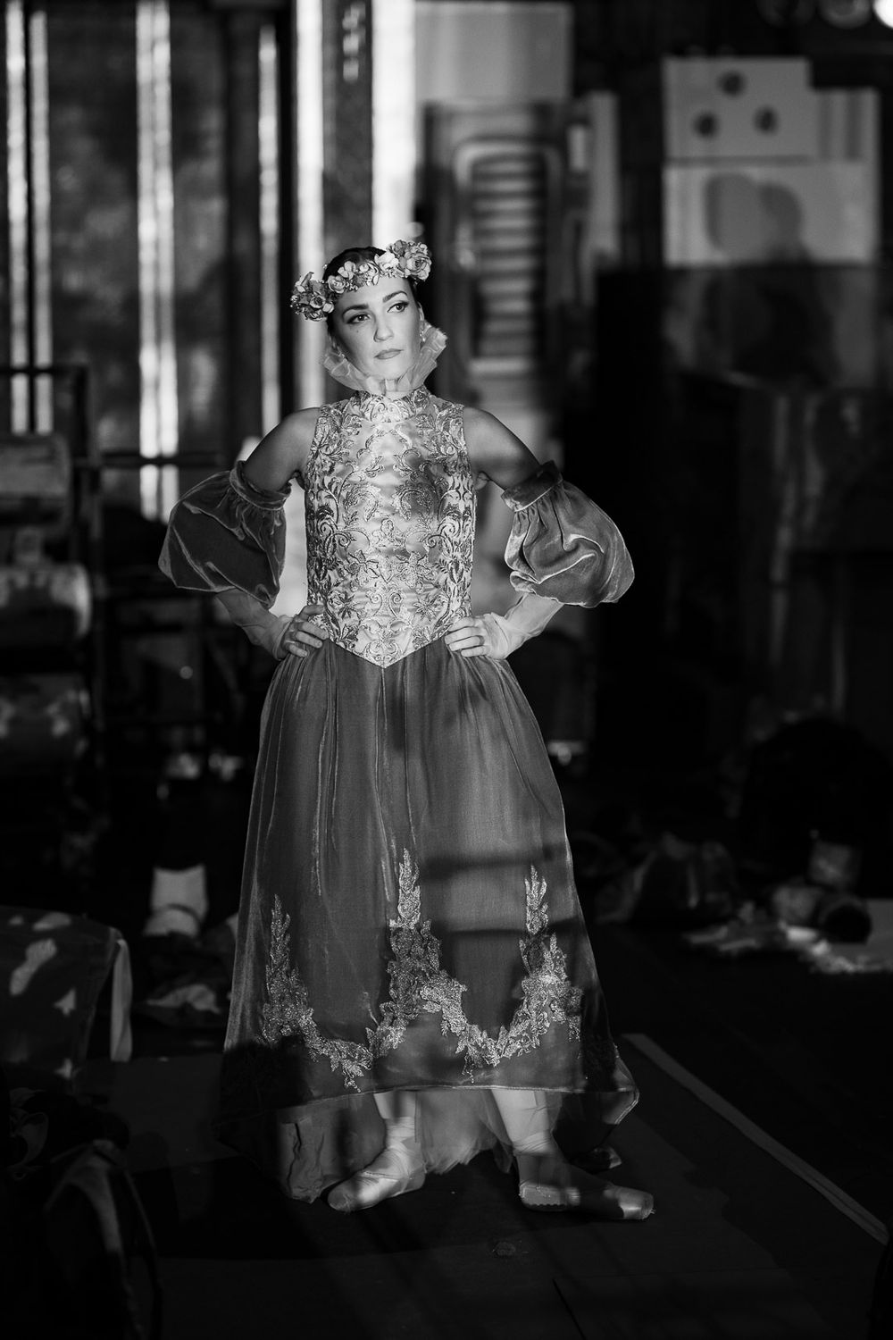 backstage photography, behind the scenes photography, dance backstage, theatre backstage photography, rehearsal photography, performing arts