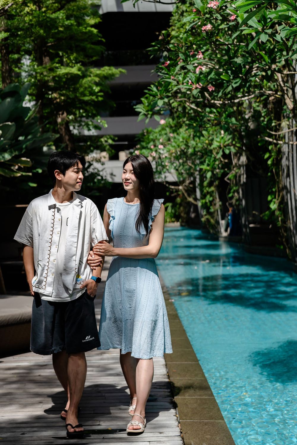 Sweet couple photography services in Bali