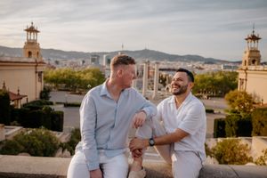 Romantic same-sex engagement portraits in Montjuïc gardens
