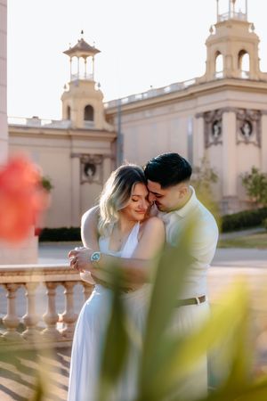 Dreamy couple portraits in Montjuïc with panoramic views
