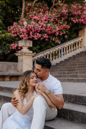Candid couple moments captured at Montjuïc viewpoint