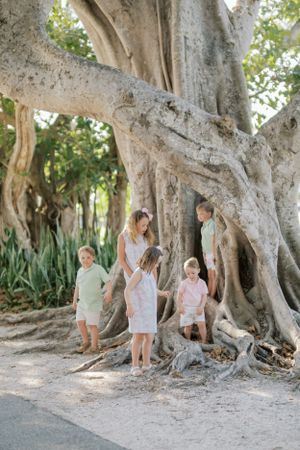 Banyan Street, Boca Grande, FL | Family Session