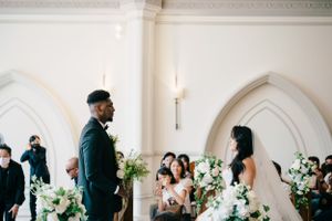 渴望影像｜專業經營的台灣婚禮攝影團隊，服務高雄、台南、台中、台北、新北及全台新人，擅長美式戶外婚禮、證婚儀式與自然時尚婚禮紀實，以明亮自然的光感、細膩構圖與真實情感，完整記錄婚禮準備、儀式與宴會中的每個動人時刻，並提供紐西蘭海外婚禮、海外婚紗與旅拍服務。