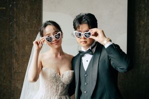 渴望影像｜專業經營的台灣婚禮攝影團隊，服務高雄、台南、台中、台北、新北及全台新人，擅長美式戶外婚禮、證婚儀式與自然時尚婚禮紀實，以明亮自然的光感、細膩構圖與真實情感，完整記錄婚禮準備、儀式與宴會中的每個動人時刻，並提供紐西蘭海外婚禮、海外婚紗與旅拍服務。