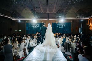 渴望影像｜專業經營的台灣婚禮攝影團隊，服務高雄、台南、台中、台北、新北及全台新人，擅長美式戶外婚禮、證婚儀式與自然時尚婚禮紀實，以明亮自然的光感、細膩構圖與真實情感，完整記錄婚禮準備、儀式與宴會中的每個動人時刻，並提供紐西蘭海外婚禮、海外婚紗與旅拍服務。