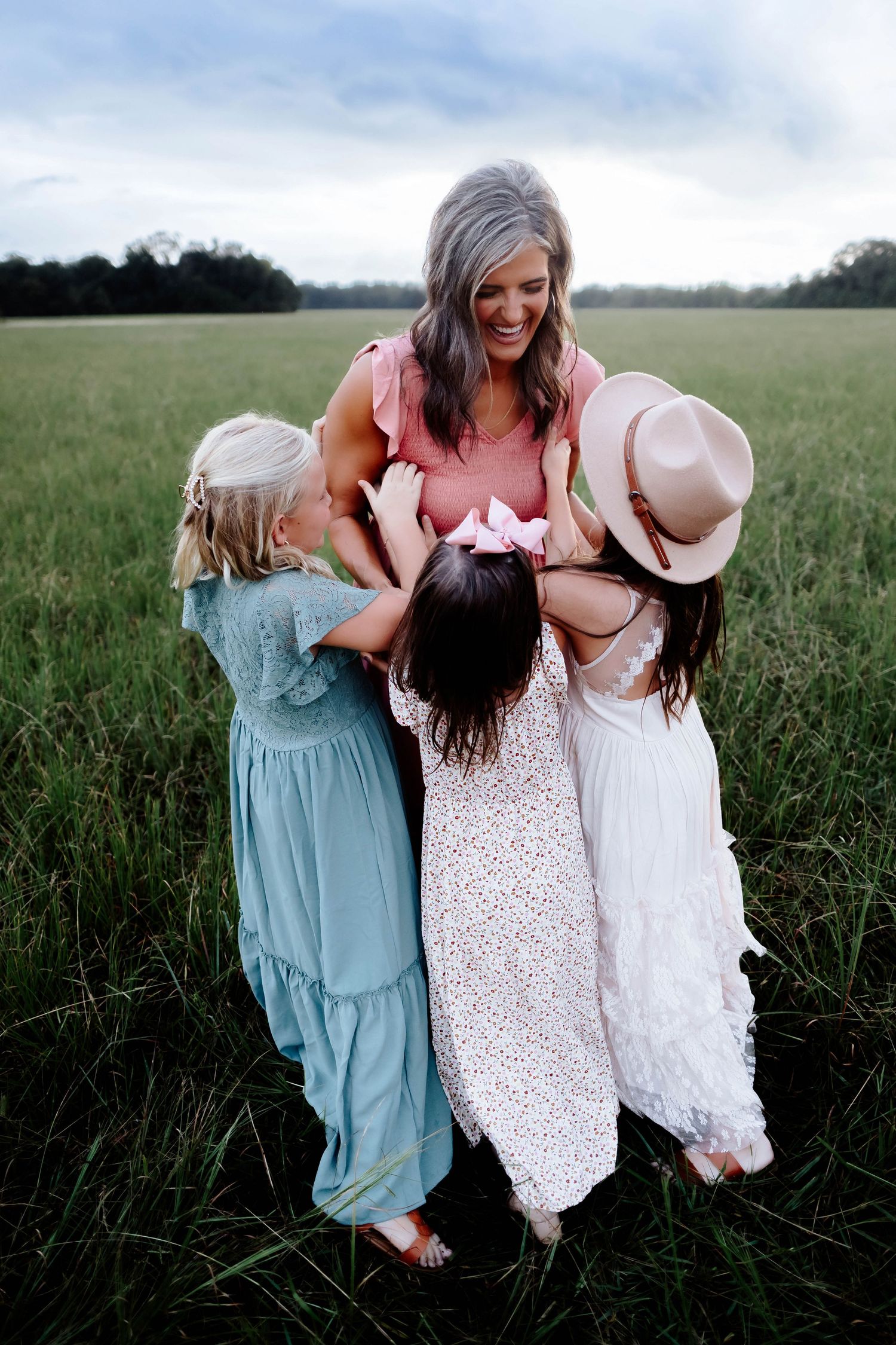 Family session in Lonoke County. Beebe, Arkansas

storytelling family photographer Central Arkansas