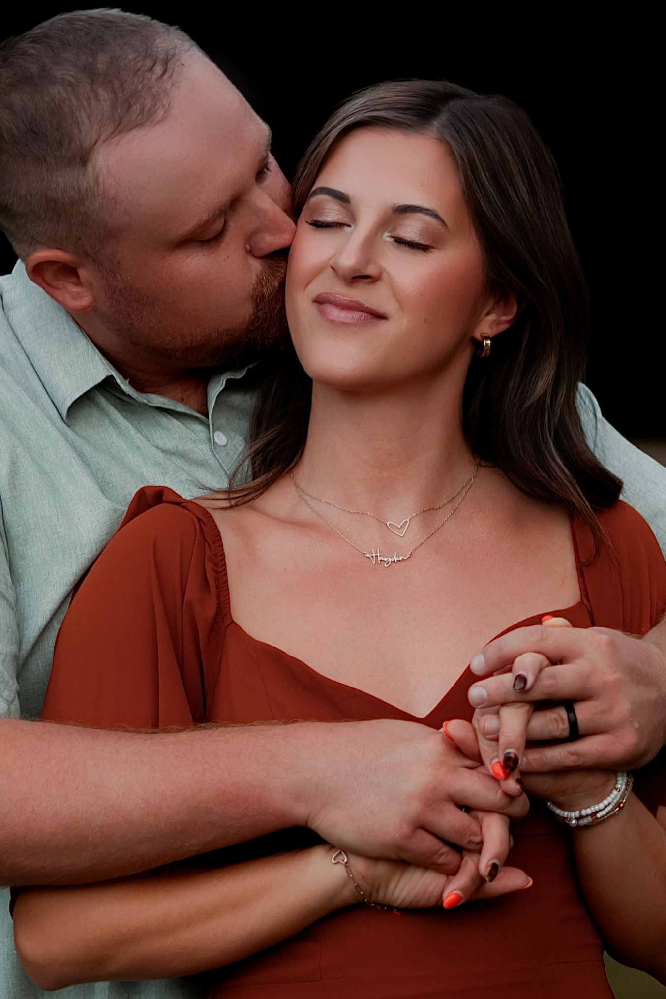 Beebe Arkansas Family pictures in Jacksonville, Arkansas- husband kissing wife's cheek