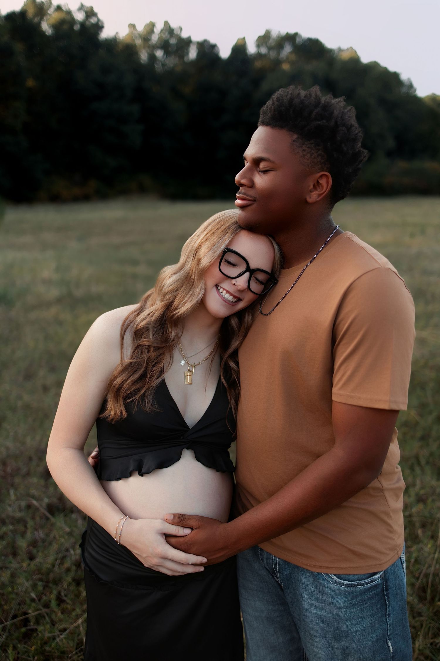 Conway Maternity photos in Lonoke County, Arkansas