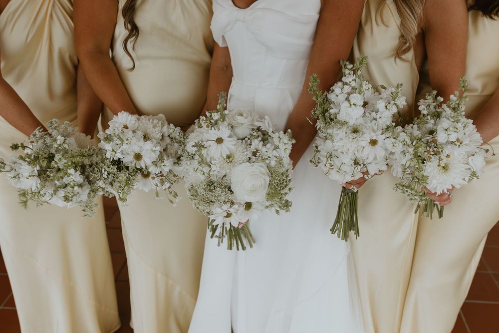 Bridesmaids bouquets
