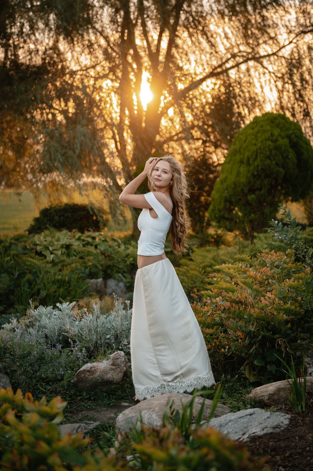 Dudley MA senior photographer at golden hour