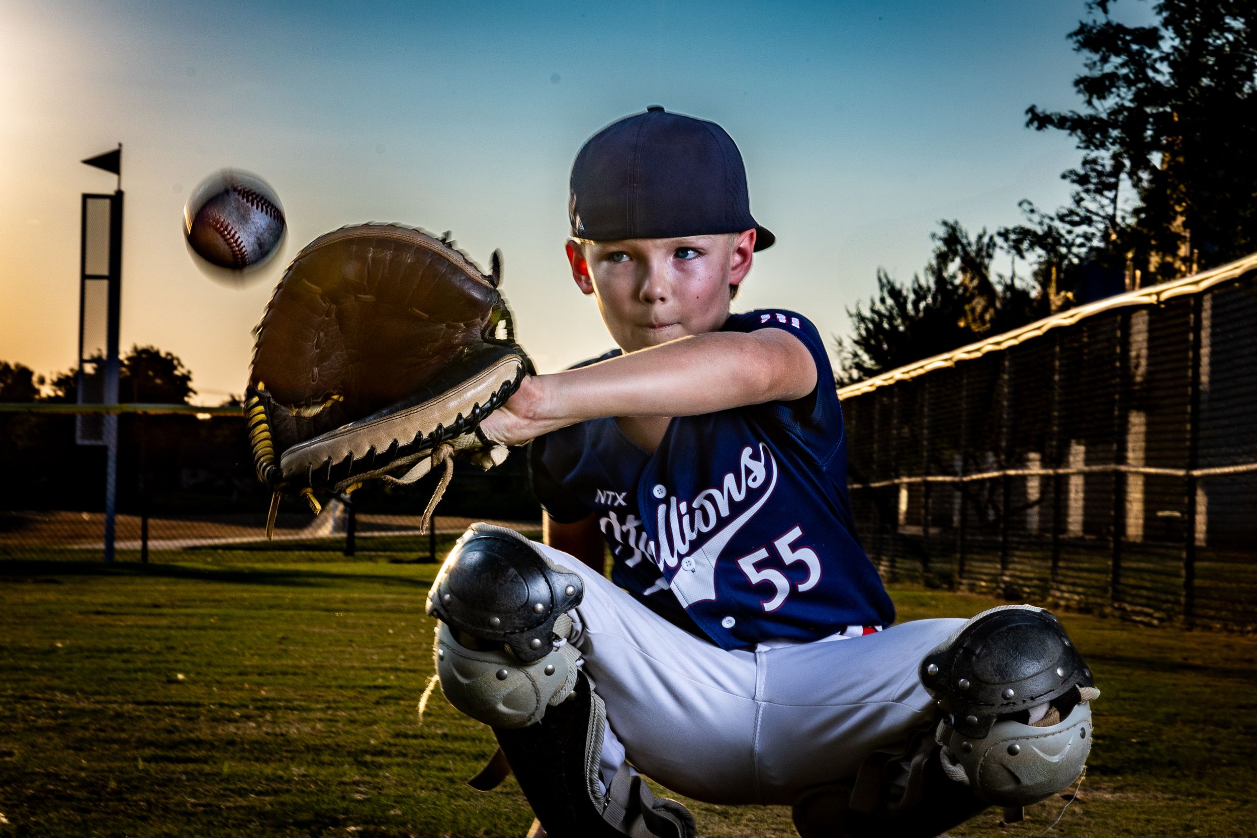 Drew Arnold Photography Youth Catcher portrait at sunset