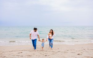 Beach photographer for family