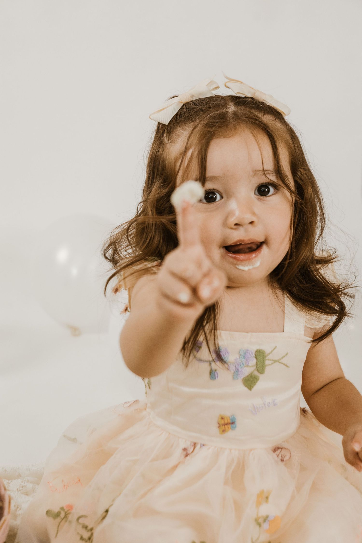 First birthday, cake smash, milestone, cake smash photographer, children photographer, birthday,  mohave county,photographer,arizona