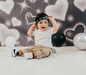 First birthday, cake smash, milestone, cake smash photographer, children photographer, birthday,  mohave county,photographer,arizona