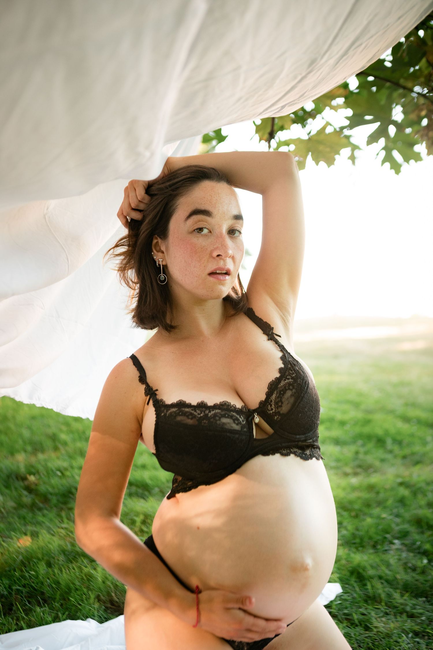 Maternity, photography, photoshoot, pregnancy, baby bump, expecting, mom to be, motherhood, announcement