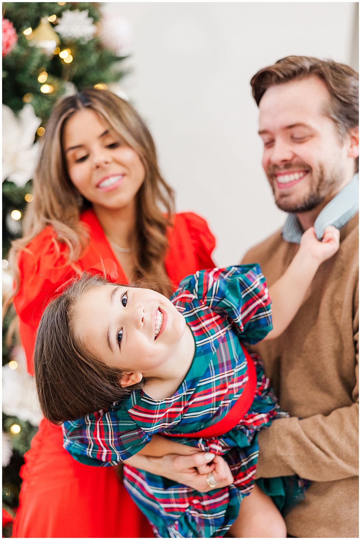 Smith family Christmas portrait during an in-home family photography session in Shreveport Louisiana
