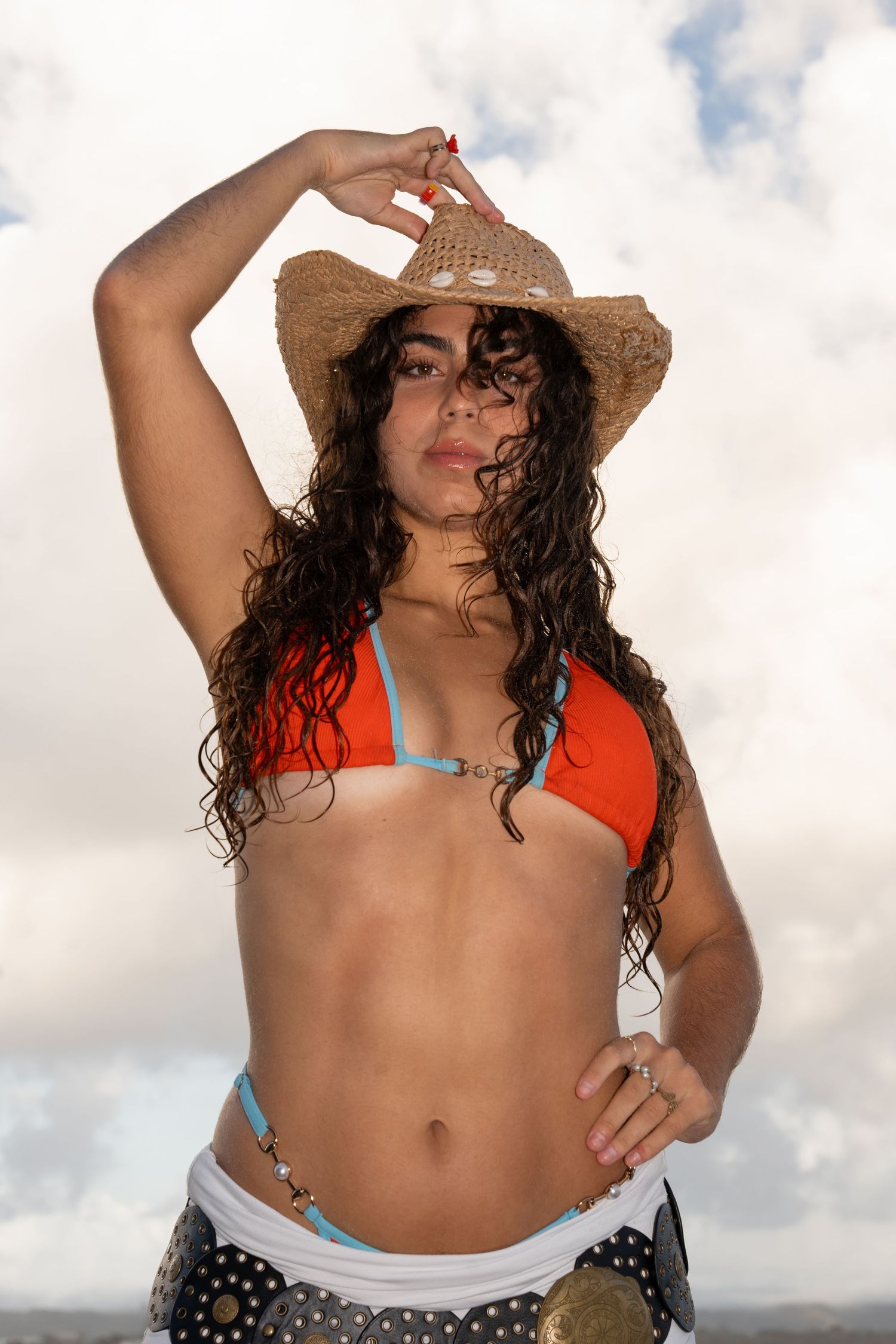 Sexy beach shoot with Gold Coast - Byron Bay modelfolio Photographer, Model portfolio images