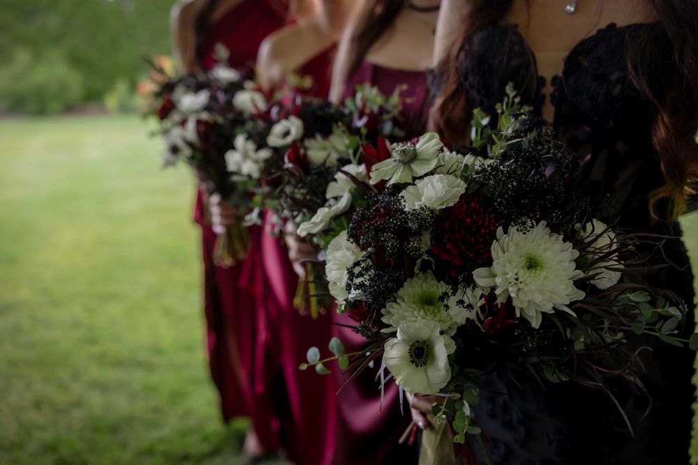 Castle Gardens Kuna Idaho ©Milestones Studios LLC florals by Short N Sweet Events